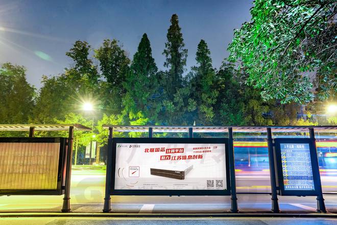 2022年,南京候車亭廣告投放指南